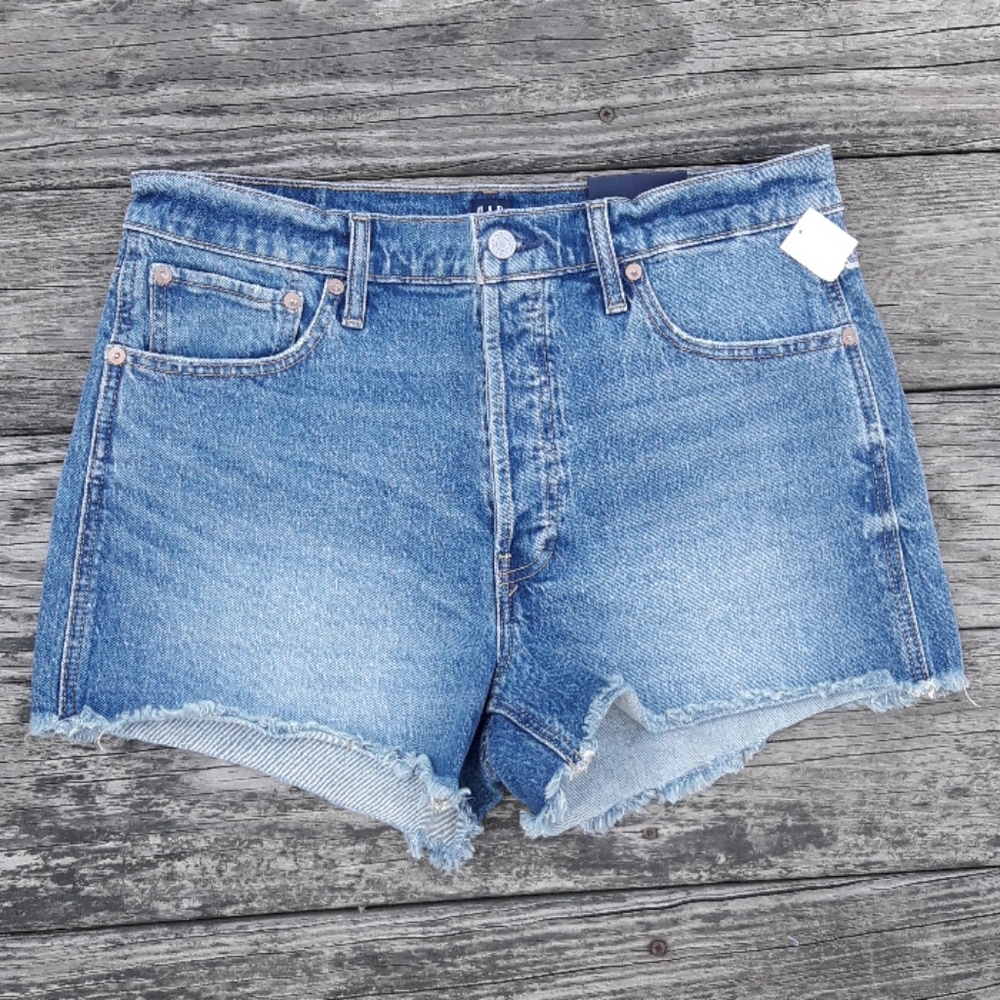Gap women's Cheeky Cutoff Shorts 12